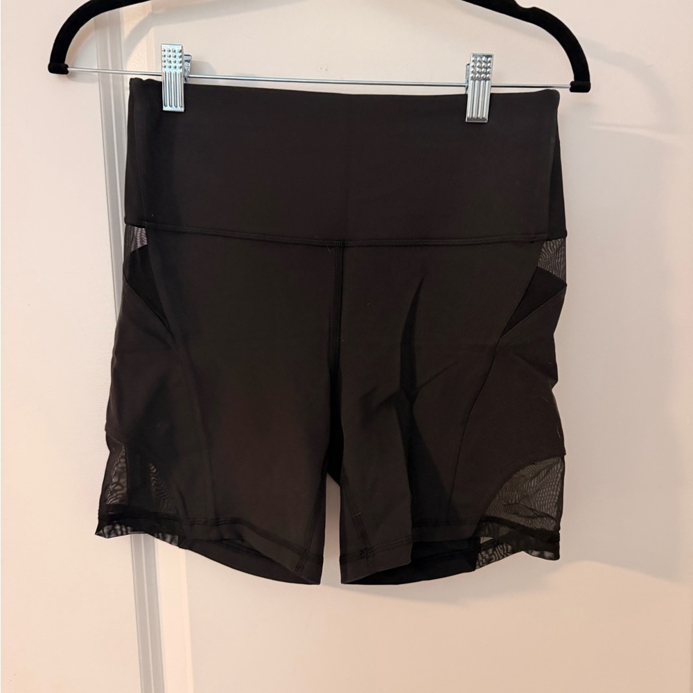 Lululemon Black Biker Shorts with Sheer Mesh Panels High Rise Size 8